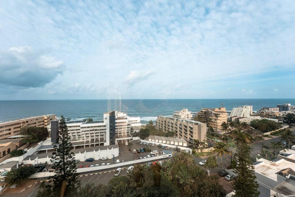 1002 La Ballito-trendy With Endless View Ballito